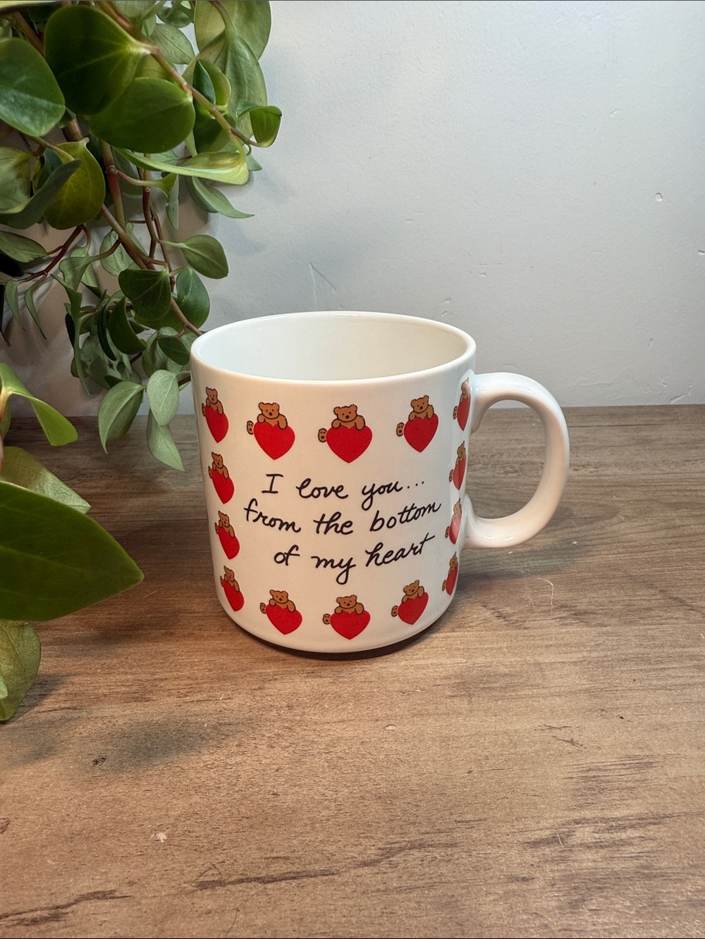 Russ Berrie Vintage Mug #8042 Teddy Bears Hearts I Love You Bottom of My Heart